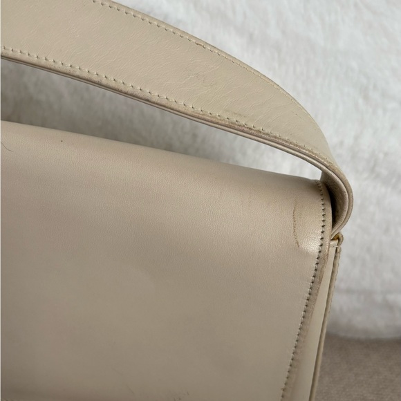 Vintage Holt Renfrew Bag - Picture 2 of 9